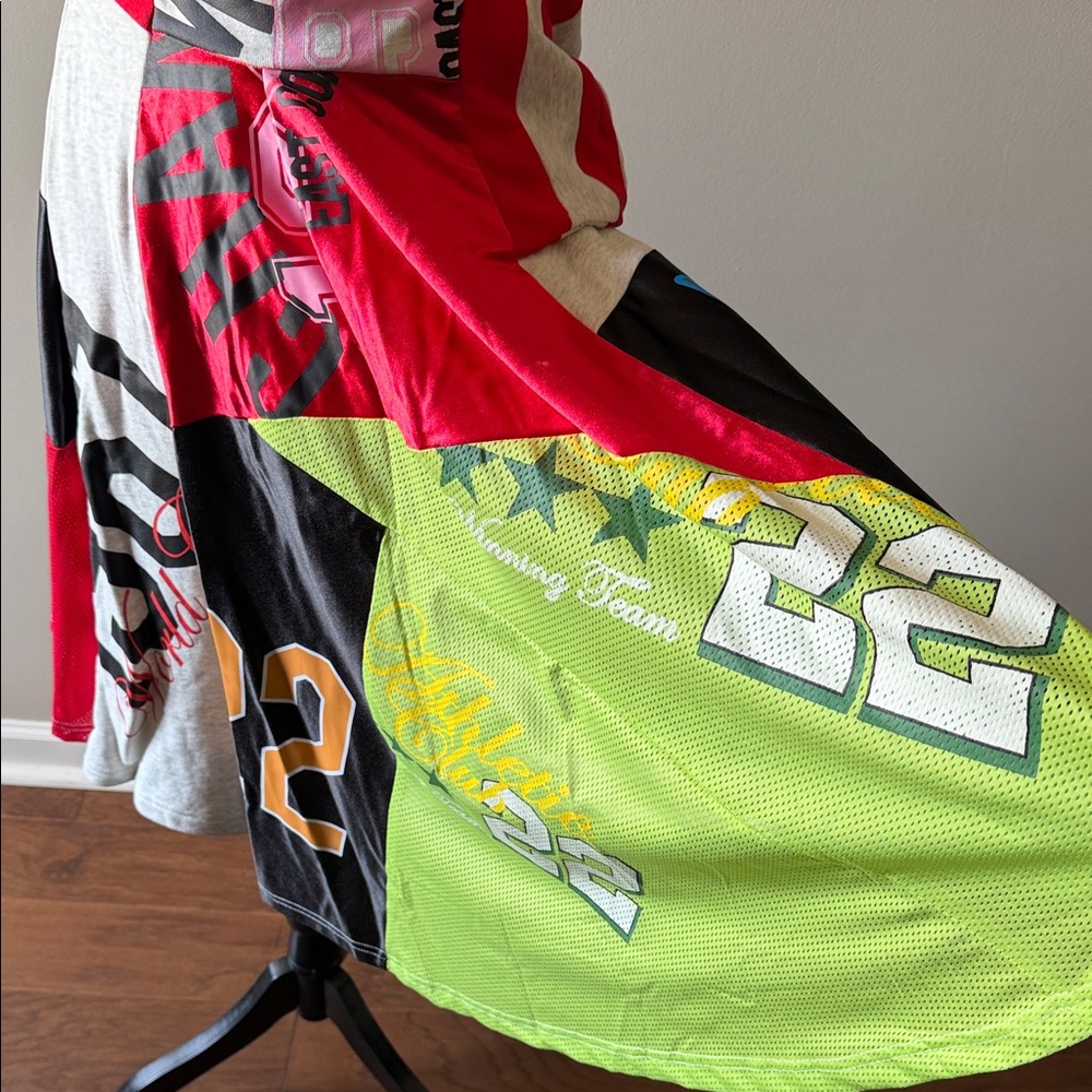 AKIRA Multicolor Patchwork High-Low Skirt with Red Panels - Picture 7 of 14